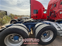2017 Freightliner Cascadia CA113SLP