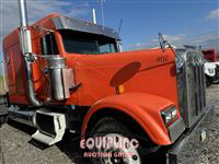 2007 Freightliner FLD132