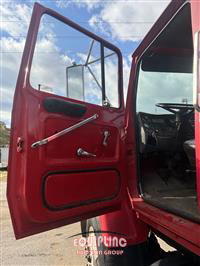 1991 Ford L8000