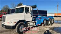 2002 Freightliner FL112