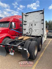 2020 Freightliner CASCADIA