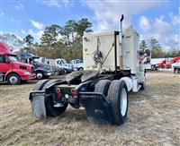 1997 Freightliner Med. Conv. Single Axle