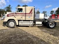 1997 Freightliner Med. Conv. Single Axle