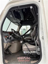 2016 Freightliner CASCADIA