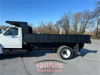 1995 Ford F700 SCISSOR DUMP TRUCK