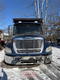 2004 Freightliner M2