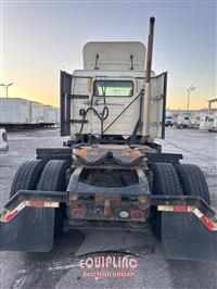 2013 VOLVO TRUCK VNL