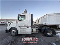 2013 VOLVO TRUCK VNL