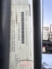 2013 VOLVO TRUCK VNL