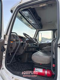 2013 VOLVO TRUCK VNL