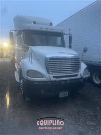 2005 Freightliner CL120