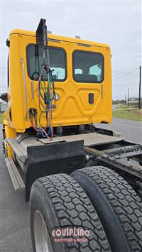 2017 Freightliner CASCADIA