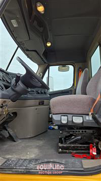 2017 Freightliner CASCADIA