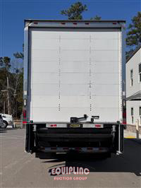 2016 Freightliner Business Class M2