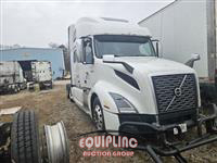 2021 Volvo VNL64T860