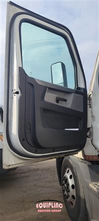 2019 Freightliner CASCADIA