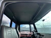 2000 Freightliner FL70