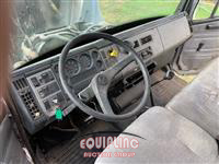 2000 Freightliner FL70