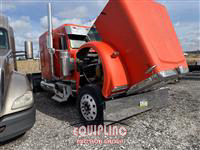 2007 Freightliner FLD132