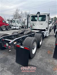 2019 Freightliner CASCADIA