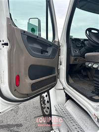 2019 Freightliner CASCADIA