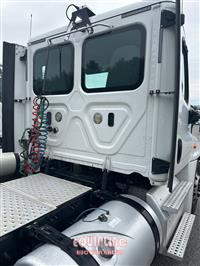 2019 Freightliner Cascadia