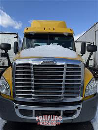 2015 Freightliner CASCADIA