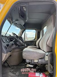 2015 Freightliner CASCADIA