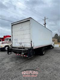 2013 Ford F750 Box Truck