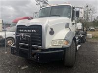 2016 Mack ROLL OFF