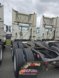 2014 Volvo VNL300