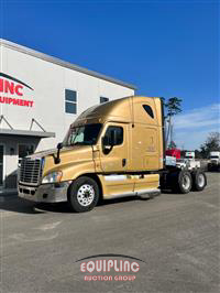 2013 Freightliner CASCADIA