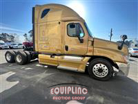 2013 Freightliner CASCADIA