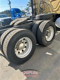 2013 Freightliner CASCADIA