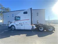 2014 Volvo VNL670