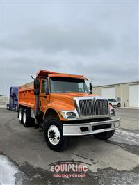 2005 International 7400