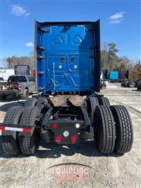 2015 Freightliner CASCADIA