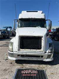 2011 VOLVO TRUCK VNL