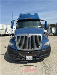 2011 International LF627