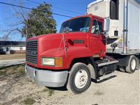 2002 Mack CH612
