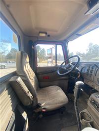 2002 Mack CH612