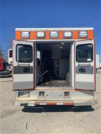 2015 Ford F350 AMBULANCE