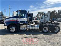 2015 Mack CXU-613