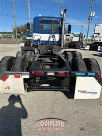 2015 Mack CXU-613