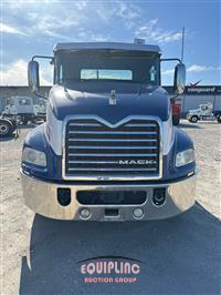 2015 Mack CXU-613