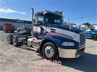 2015 Mack CXU-613