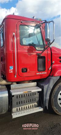 2017 Mack CXU613