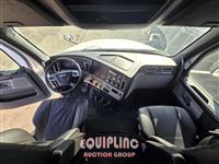 2019 Freightliner CASCADIA