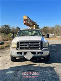 2005 Ford F-450 BUCKET TRUCK