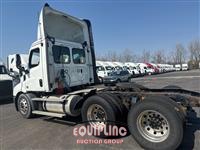 2020 Freightliner CASCADIA